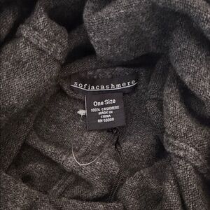 Sofia Cashmere One-Size Dark Gray Cashmere Sweater